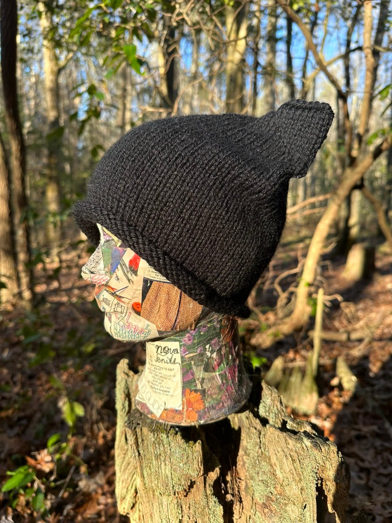 Black Cat Hat, Hand knit in Wool, FREE SHIPPING
