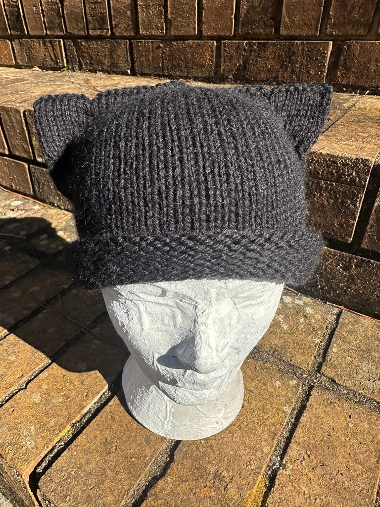 Black Cat Hat, Hand knit in Wool, FREE SHIPPING