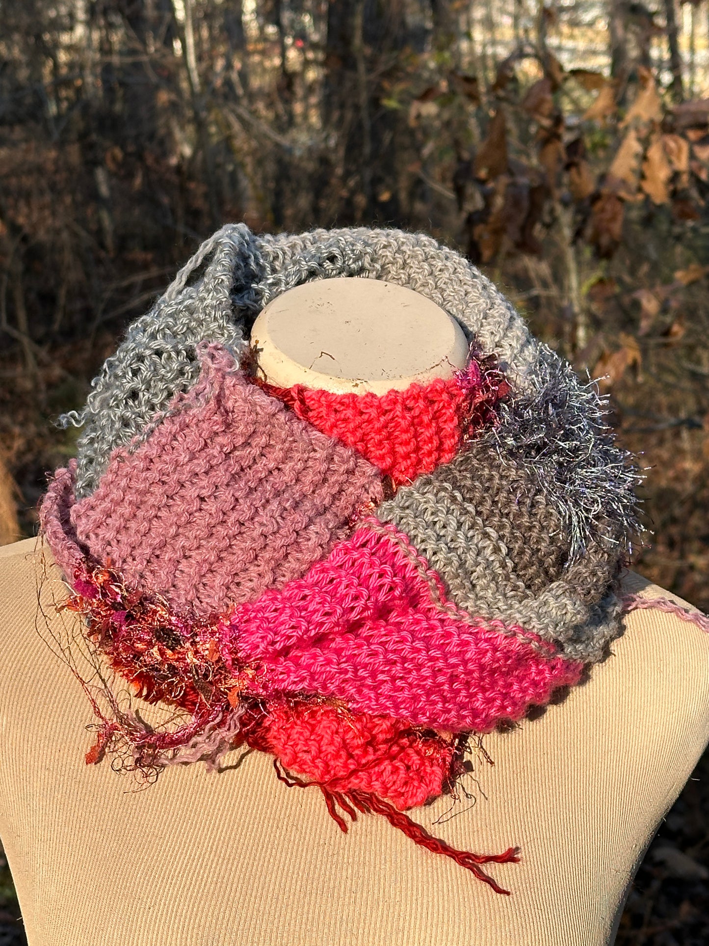 Mobius Ring Circle Cowl Infinity Scarf, hand knit, Red/Pink/Gray palette FREE SHIPPING